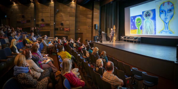 8. UFO konference v Praze na Dlabačově